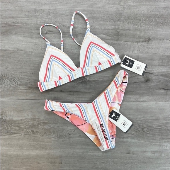 ☀️RIP CURL☀️ BLOSSOM STRIPE TRI TOP BLOSSOM HI LEG REVERSIBLE BIKINI SET - Picture 5 of 16